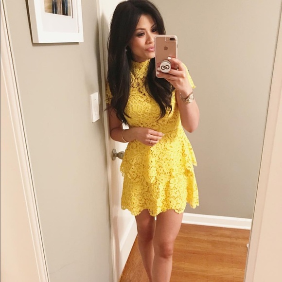 Dresses & Skirts - Sunshine Lace Dress